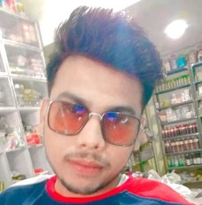 Meet your Posher, Siddharth